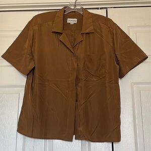 Womens short sleeve blouse